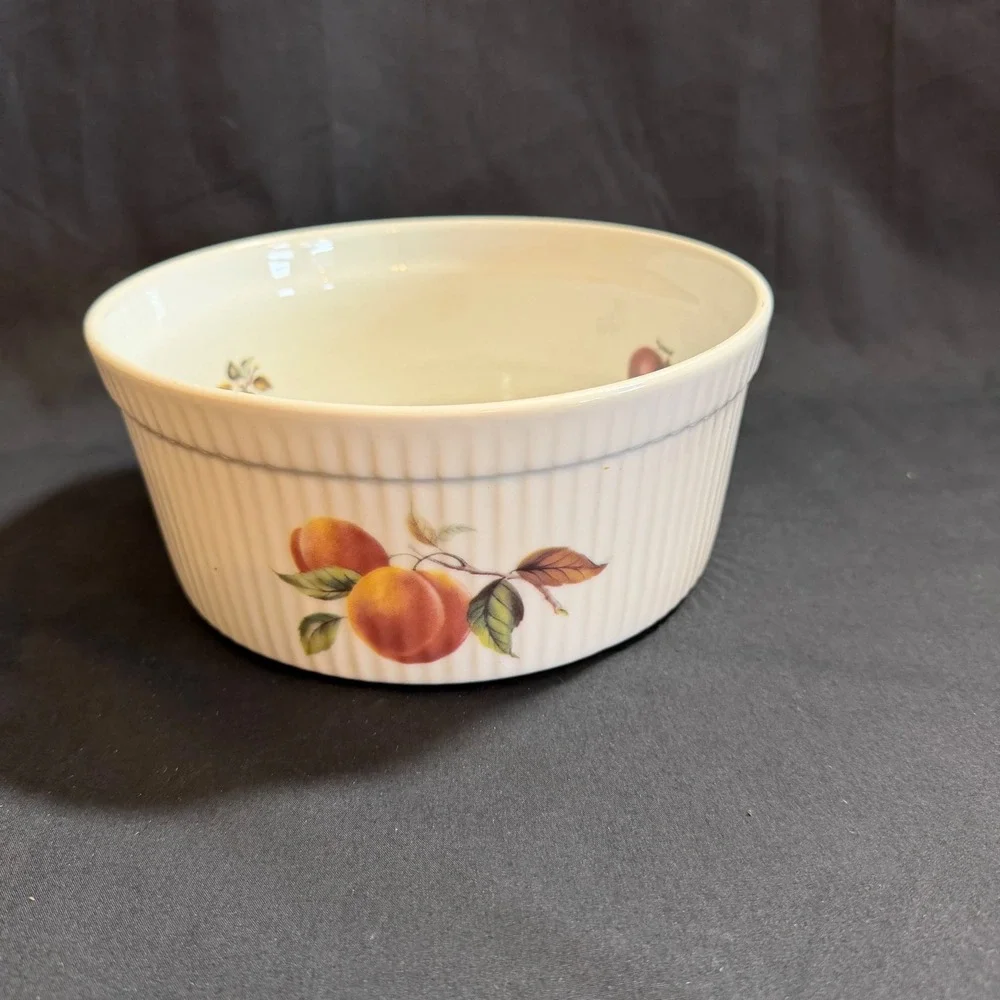 Soufflé‎ Baker Wicker Basket Vintage BIA Cordon Bleu Catherine Fruit 2 Piece